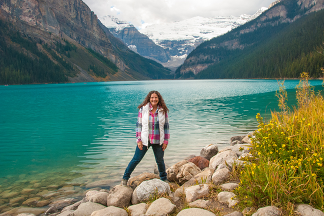 ya know. just me standing in front of the most beautiful lake I've ever seen.