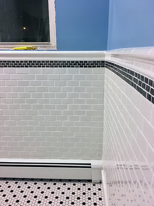 Classic subway tile and "country house" blue